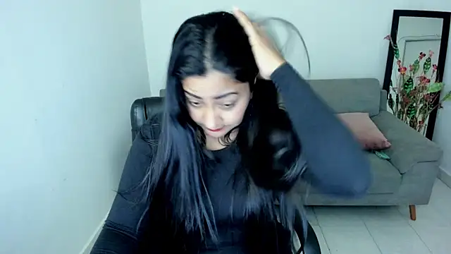 Snapshot of Adele_Sweett chatting on 11/20/25, 10:37 Adele Sweett online show from 11/20/25, 10:37