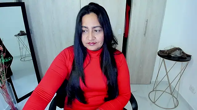 Snapshot of Adele_Sweett chatting on 05/21/26, 10:55 Adele Sweett online show from 05/21/26, 10:55