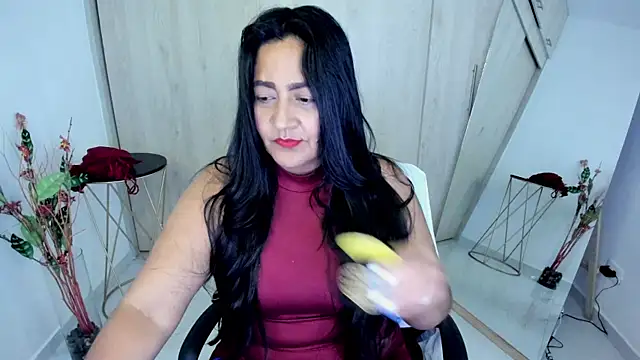 Snapshot of Adele_Sweett chatting on 05/29/26, 10:46 Adele Sweett online show from 05/29/26, 10:46