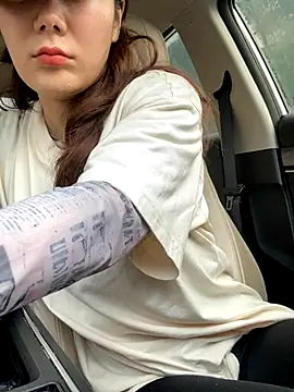 ChuChu1991 online show from 10/25/25, 09:39