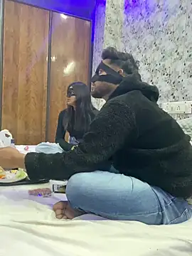 United3 online show from 02/08/25, 03:53