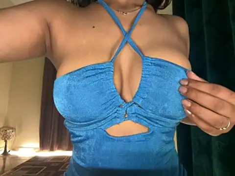 Snapshot of SEXY_JENNY_ chatting on 10/19/25, 01:45 SEXY JENNY  online show from 10/19/25, 01:45