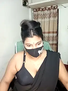 Snapshot of Hot-Angel_ chatting on 01/25/25, 01:21 Hot-Angel online show from 01/25/25, 01:21