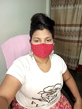 Snapshot of Hot-Angel_ chatting on 02/26/25, 01:00 Hot-Angel online show from 02/26/25, 01:00