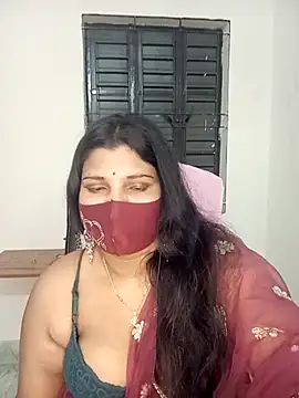 Snapshot of Hot-Angel_ chatting on 03/04/25, 11:54 Hot-Angel online show from 03/04/25, 11:54