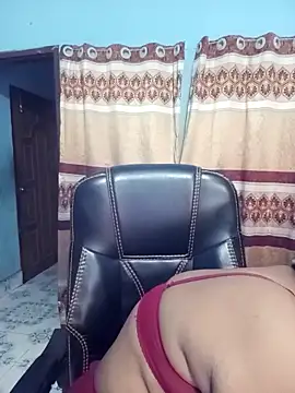 Snapshot of Hot-Angel_ chatting on 09/27/25, 11:04 Hot-Angel online show from 09/27/25, 11:04