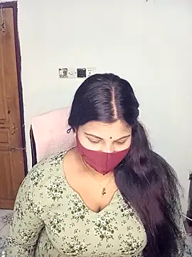 Snapshot of Hot-Angel_ chatting on 11/14/25, 03:33 Hot-Angel online show from 11/14/25, 03:33