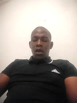 Snapshot of zuludog chatting on 05/18/26, 03:35 zuludog online show from 05/18/26, 03:35