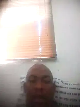 Snapshot of zuludog chatting on 07/28/26, 12:12 zuludog online show from 07/28/26, 12:12