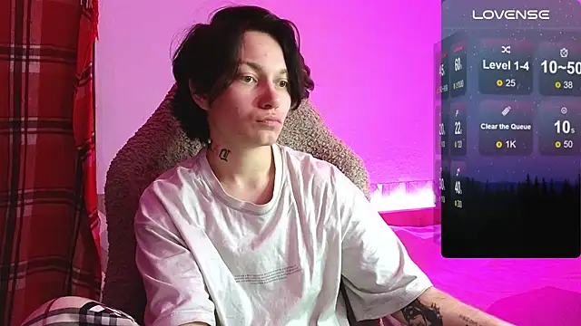 esajukyy online show from 11/22/25, 12:59