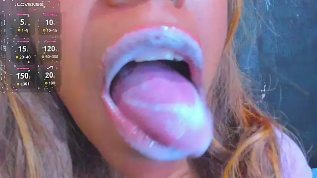 KamariaFyre online show from 11/27/25, 02:57