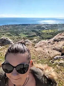 Samira-Summer online show from 02/22/26, 10:25