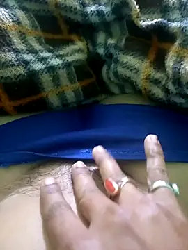 Snapshot of RupaSharma chatting on 01/07/25, 04:05 RupaSharma online show from 01/07/25, 04:05