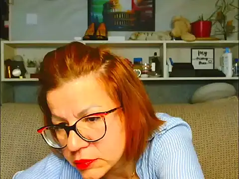 Snapshot of Natali3855 chatting on 05/18/26, 04:07 Natali3855 online show from 05/18/26, 04:07