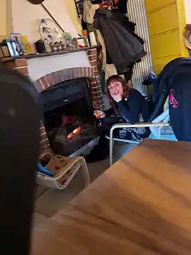 zenzero87 online show from 12/21/24, 08:50