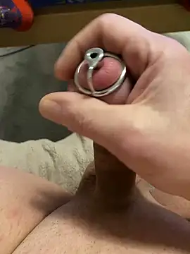 Snapshot of knudelboy2 chatting on 02/07/25, 11:13 knudelboy2 online show from 02/07/25, 11:13