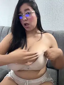 Savinneexotic online show from 06/02/26, 04:58