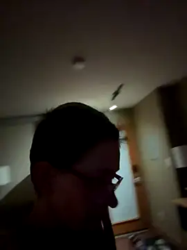 Snapshot of Stonermama666420 chatting on 12/20/25, 04:08 Stonermama666420 online show from 12/20/25, 04:08