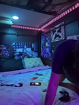 Stonermama666420 online show from 01/16/26, 05:33