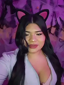 Snapshot of CANELA_9911 chatting on 11/03/25, 02:02 CANELA 9911 online show from 11/03/25, 02:02