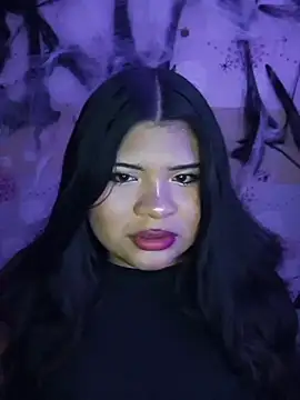 Snapshot of CANELA_9911 chatting on 11/06/25, 12:33 CANELA 9911 online show from 11/06/25, 12:33