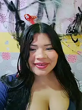 Snapshot of CANELA_9911 chatting on 11/21/25, 09:35 CANELA 9911 online show from 11/21/25, 09:35