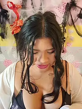 Snapshot of CANELA_9911 chatting on 11/23/25, 10:20 CANELA 9911 online show from 11/23/25, 10:20