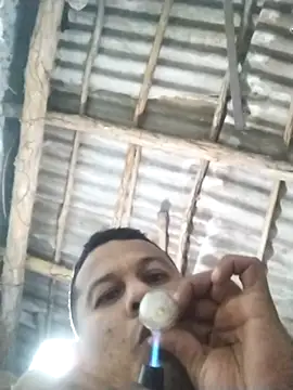 Snapshot of Feli230990 chatting on 02/02/25, 08:57 Feli230990 online show from 02/02/25, 08:57