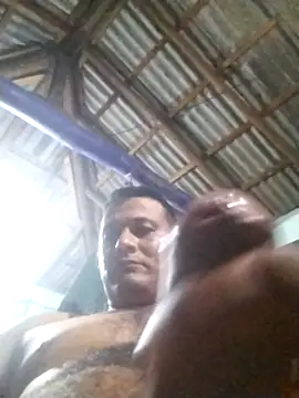 Snapshot of Feli230990 chatting on 03/08/25, 05:17 Feli230990 online show from 03/08/25, 05:17