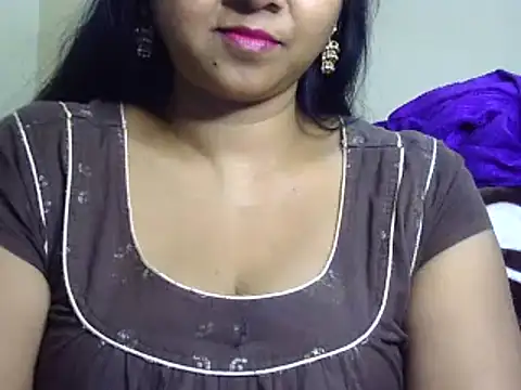 Snapshot of Suhana-sapna chatting on 01/07/25, 02:08 Suhana-sapna online show from 01/07/25, 02:08