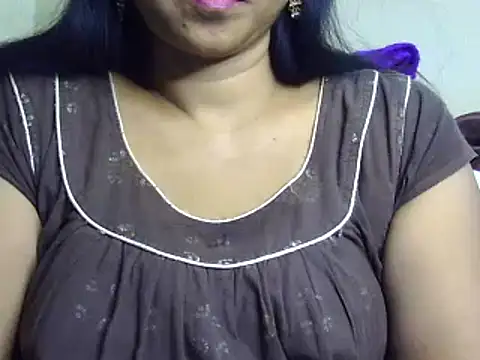 Snapshot of Suhana-sapna chatting on 01/07/25, 05:31 Suhana-sapna online show from 01/07/25, 05:31