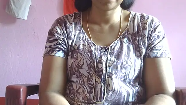 Snapshot of Suhana-sapna chatting on 03/28/26, 04:01 Suhana-sapna online show from 03/28/26, 04:01