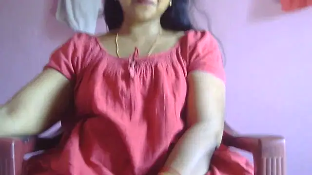 Snapshot of Suhana-sapna chatting on 04/12/26, 03:44 Suhana-sapna online show from 04/12/26, 03:44
