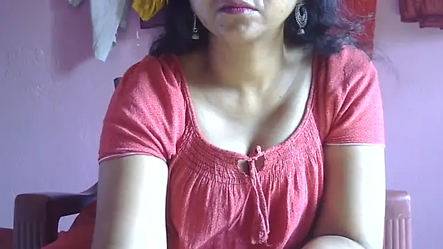 Snapshot of Suhana-sapna chatting on 05/16/26, 02:52 Suhana-sapna online show from 05/16/26, 02:52