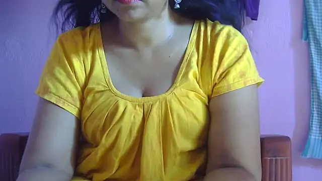 Snapshot of Suhana-sapna chatting on 05/21/26, 02:51 Suhana-sapna online show from 05/21/26, 02:51