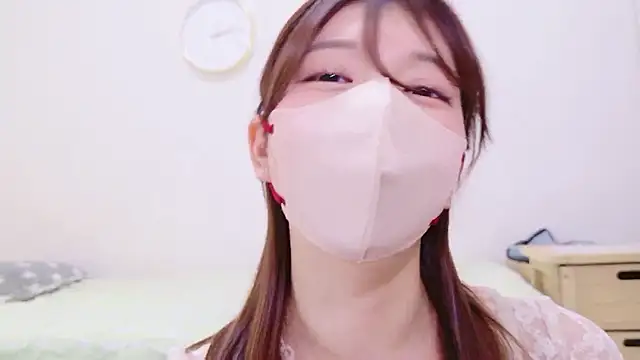 Runarunapi online show from 11/14/25, 12:48