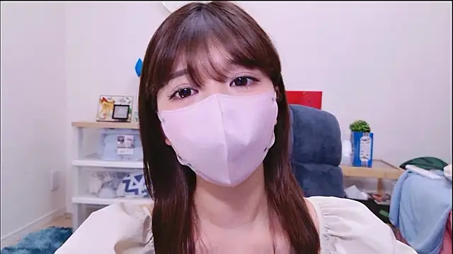 Runarunapi online show from 04/13/26, 11:05