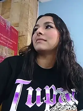 Noah Jhonson online show from 02/22/25, 01:46