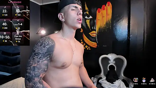 Flynn Riider online show from 03/19/25, 08:43