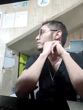 alexdesire online show from 04/05/26, 10:07