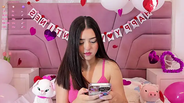 zoewillian online show from 02/15/25, 03:31