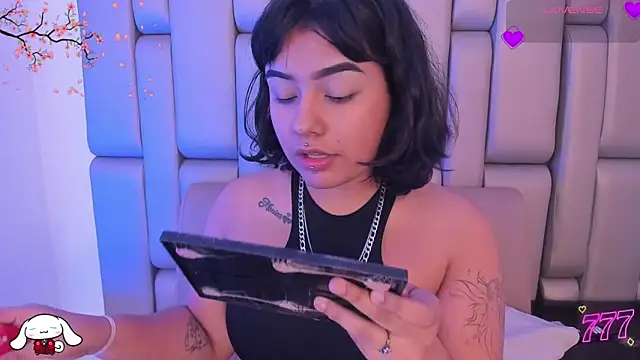  sowy venus  online show from 03/21/26, 12:10