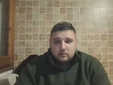  revianzip1 online show from 12/28/24, 05:25