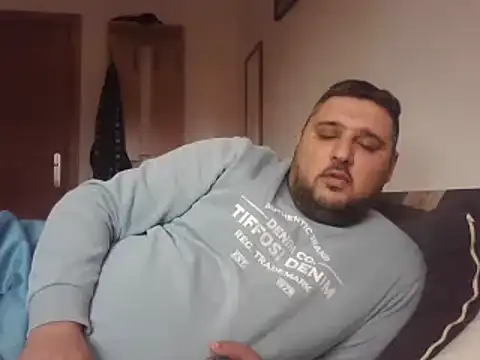  revianzip1 online show from 01/31/25, 02:28