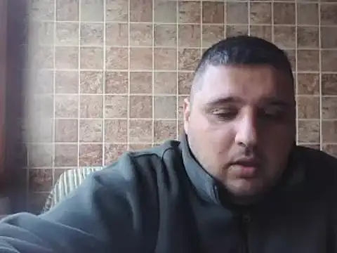  revianzip1 online show from 02/18/25, 01:55