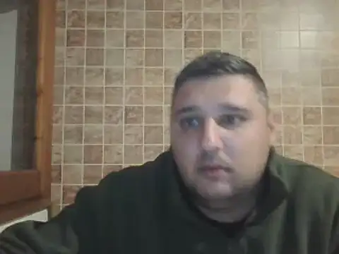  revianzip1 online show from 03/18/25, 08:48