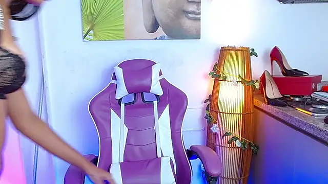 georgina lulu online show from 02/04/25, 10:24