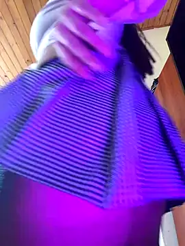 Snapshot of Gabriela-Parker_ chatting on 11/04/25, 07:24 Gabriela-Parker online show from 11/04/25, 07:24