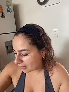 Snapshot of Gabriela-Parker_ chatting on 12/04/25, 06:16 Gabriela-Parker online show from 12/04/25, 06:16