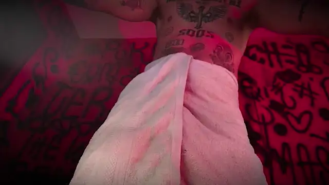 Snapshot of Junihn0 chatting on 02/08/25, 12:06 Junihn0 online show from 02/08/25, 12:06